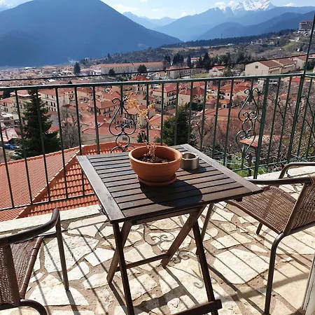 Maison d'hôtes Semeli Karpenísion