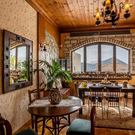 Casa de hóspedes Semeli 3*