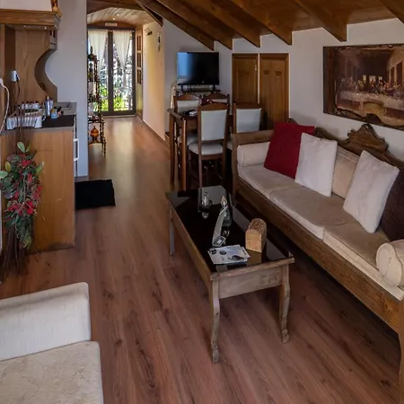 Semeli 3* Karpenísion